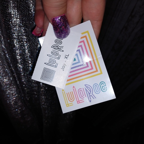 Elegant Joy - Picture 2 of 3